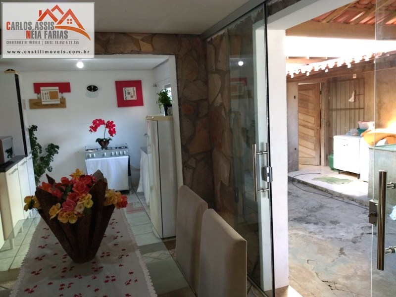 Casa de quatro quartos a venda no Bairro Patagônia em Vitória da Conquista - Imagem 4