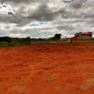 Terreno de dois mil metros quadrados, no Bairro Rodoviário em Brumado